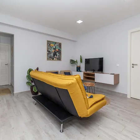 Διαμέρισμα Akisol Rocha Free *