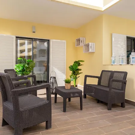 Διαμέρισμα Akisol Rocha Free *